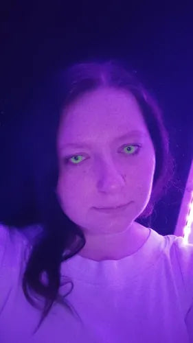 Glow Yellow (UV)